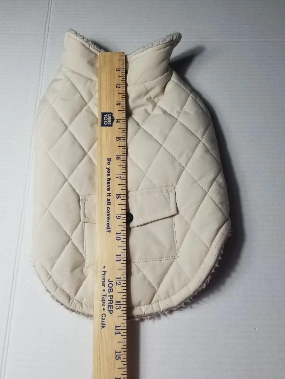 FREE COUNTRY DOG CREAM QUILTED WITH SHERPA COAT SIZE SMALL (RUNS LARGER)